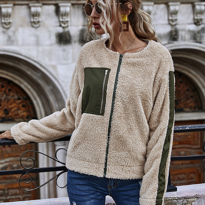 2021 Apricot Zip Up Furry Pocket Crewneck Sweatshirt Women Hoodies Autumn Winter Design Fashion Streetwear Hoddies for Teens Z7cd
2021 Apricot Zip Up Furry Pocket Crewneck Sweatshirt Women Hoodies Autumn Winter Design Fashion Streetwear Hoddies for Teens Z7cd