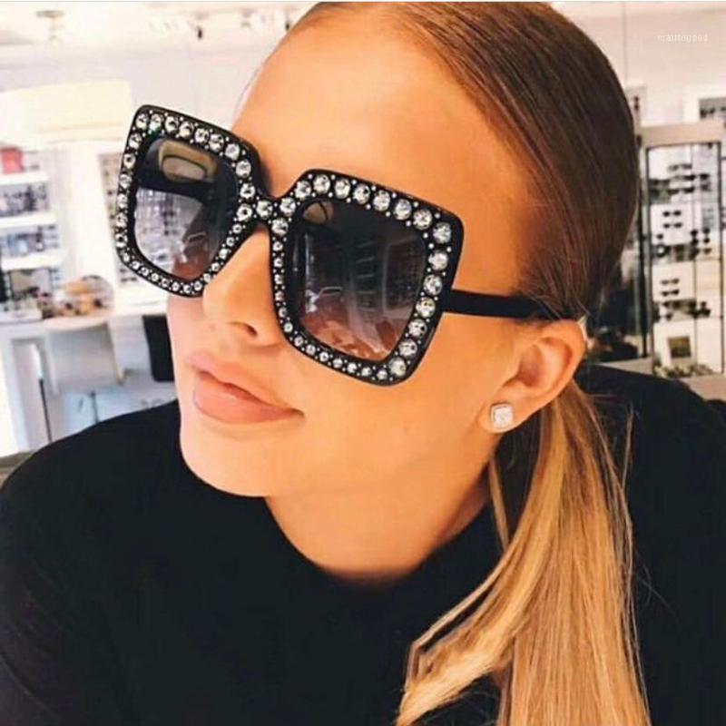 Sunglasses Vintage Oversized Square Colorful Diamond Women 2021 Big Frame Crystal Sun Glasses Rhinestone Eyewear1
Sunglasses Vintage Oversized Square Colorful Diamond Women 2021 Big Frame Crystal Sun Glasses Rhinestone Eyewear1