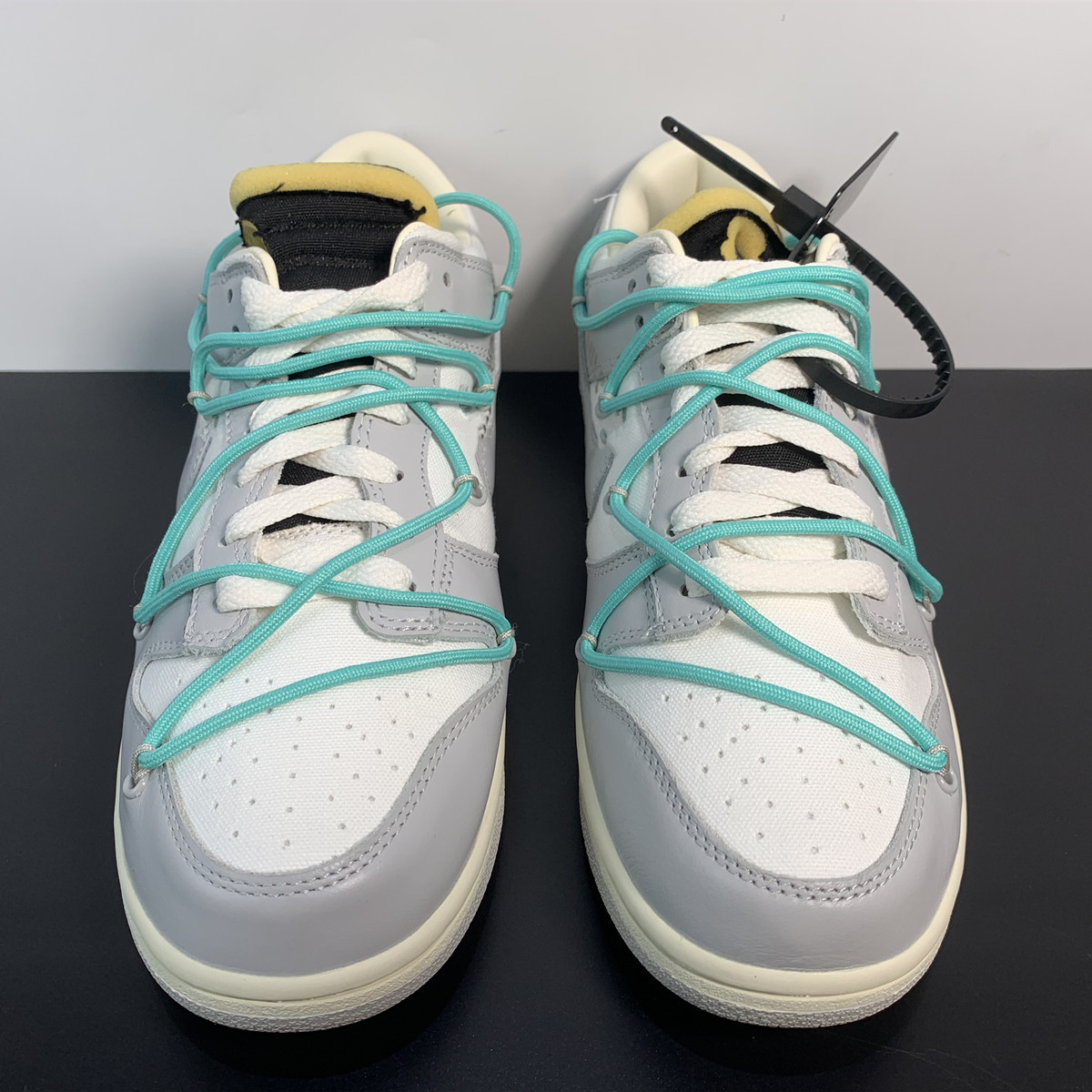 Shoes elephant chunky dunky dunks men women Low mens trainers sports sneakers Full size 4-13 DM1602-106
Shoes elephant chunky dunky dunks men women Low mens trainers sports sneakers Full size 4-13 DM1602-106
