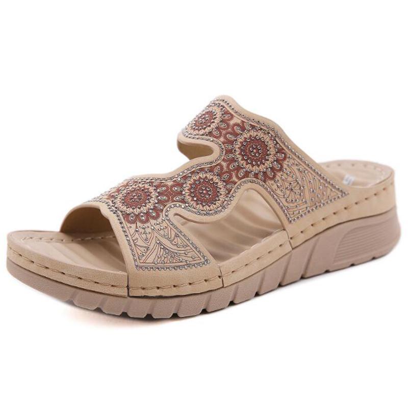 Slippers Platform Wedges Women Sandals 2021 Female Shoes Fashion Heeled Casual Summer Totem Slides Q198
Slippers Platform Wedges Women Sandals 2021 Female Shoes Fashion Heeled Casual Summer Totem Slides Q198