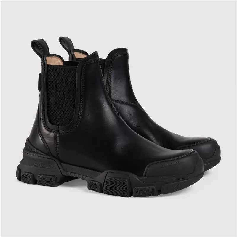 Women boots designer shoes All-match smoke tube Martin boot summer thin section 2021 autumn and winter in the British style thick bottom booties size 35-40, Box
Women boots designer shoes All-match smoke tube Martin boot summer thin section 2021 autumn and winter in the British style thick bottom booties size 35-40, Box