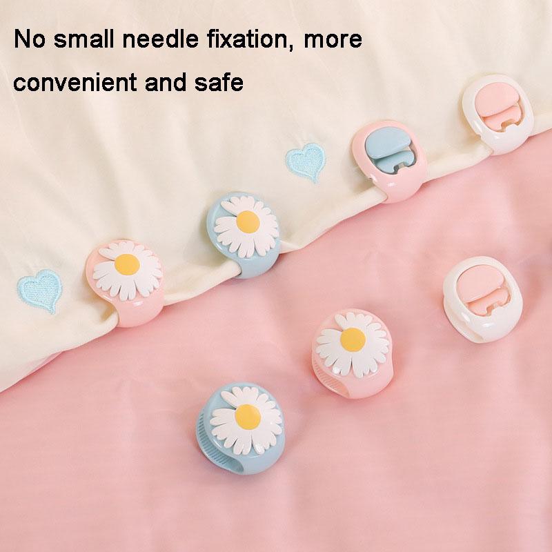 4pcs/8pcs set Anti-slip Safety needle - free quilt Blanket Fixed Device household Quilt Cover Angle Mattress Sofa Sheet Buckle
4pcs/8pcs set Anti-slip Safety needle - free quilt Blanket Fixed Device household Quilt Cover Angle Mattress Sofa Sheet Buckle