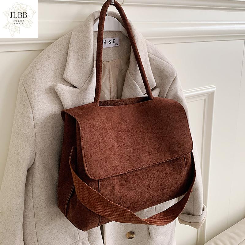 Vintage Scrub Pu Large Capacity Tote Shoulder Bags for Women Designer Handbags Luxury Leather Crossbody Messenger Bag Big Purses, Black
Vintage Scrub Pu Large Capacity Tote Shoulder Bags for Women Designer Handbags Luxury Leather Crossbody Messenger Bag Big Purses, Black