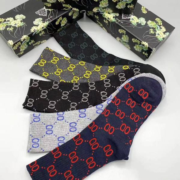 High Quality Designers Mens Womens Socks Five Pair Mesh Letter Printed Embroidery Cotton Man Basketball Sock With Box, Random color
High Quality Designers Mens Womens Socks Five Pair Mesh Letter Printed Embroidery Cotton Man Basketball Sock With Box, Random color