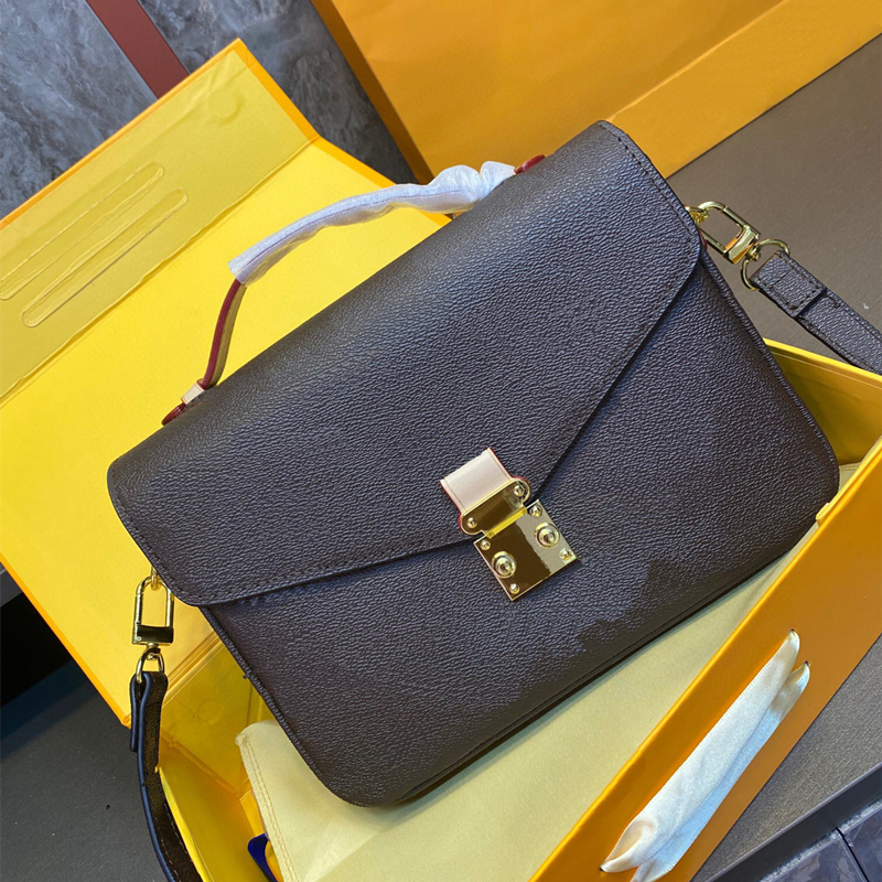 Designers Luxury Handbag wallet Classic Tetro Style Shoulder Bags Totes Women's Purses Postman Crossbody Messenger Bag Different colors
Designers Luxury Handbag wallet Classic Tetro Style Shoulder Bags Totes Women's Purses Postman Crossbody Messenger Bag Different colors