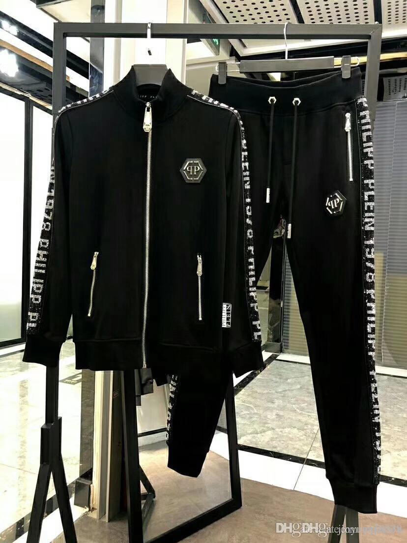 Designers Tracksuits Men Brand Designers Sport Tops&Pants Suits Log Fashion Autumn Men Hoodies Brand Sweatshirts Zipped Mens Clothing, Yellow
Designers Tracksuits Men Brand Designers Sport Tops&Pants Suits Log Fashion Autumn Men Hoodies Brand Sweatshirts Zipped Mens Clothing, Yellow