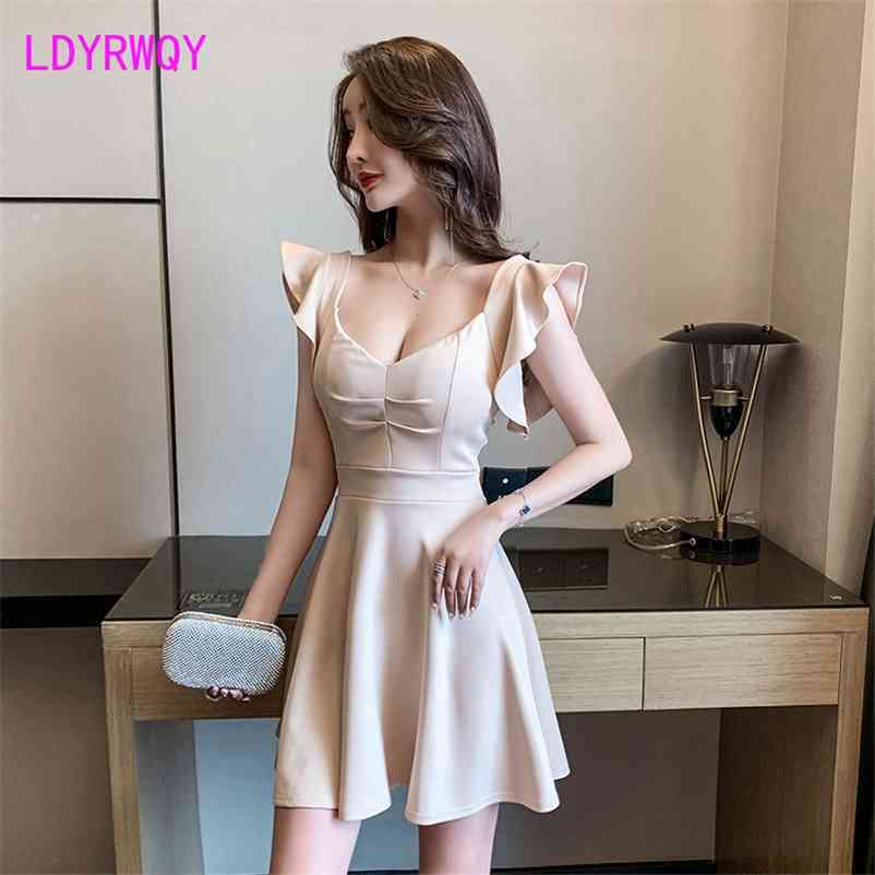 LDYRWQY Summer women' nightclub fashion low-cut sexy dress with backless Office Lady V-Neck Sheath 210603, Black
LDYRWQY Summer women' nightclub fashion low-cut sexy dress with backless Office Lady V-Neck Sheath 210603, Black