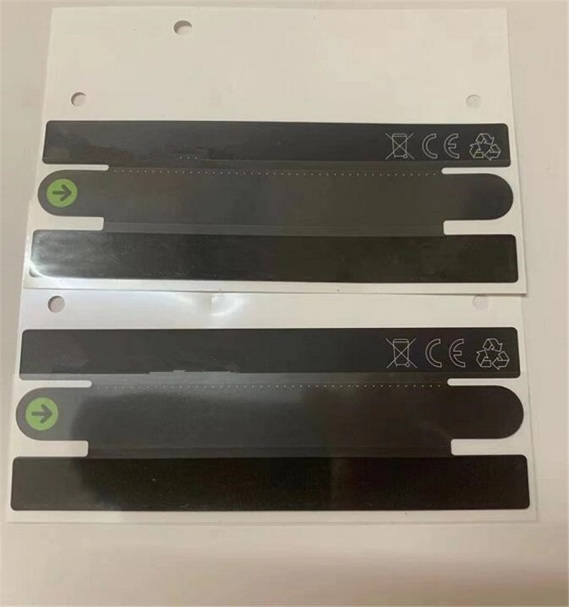 Upper and lower sealing tape on the box for iphone 13 13 Pro Max Plastic Screen Back Cover
Upper and lower sealing tape on the box for iphone 13 13 Pro Max Plastic Screen Back Cover