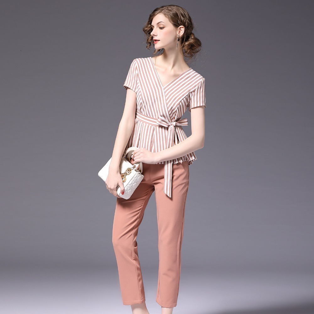 2021 New Nova Chegada Manga Curta Chiffon Camisa e Mulheres Set Moda Casual Senhora Camisas Com Calas De Duas Peas Define Meninas Chemise Dc, Shirt and pants
2021 New Nova Chegada Manga Curta Chiffon Camisa e Mulheres Set Moda Casual Senhora Camisas Com Calas De Duas Peas Define Meninas Chemise Dc, Shirt and pants