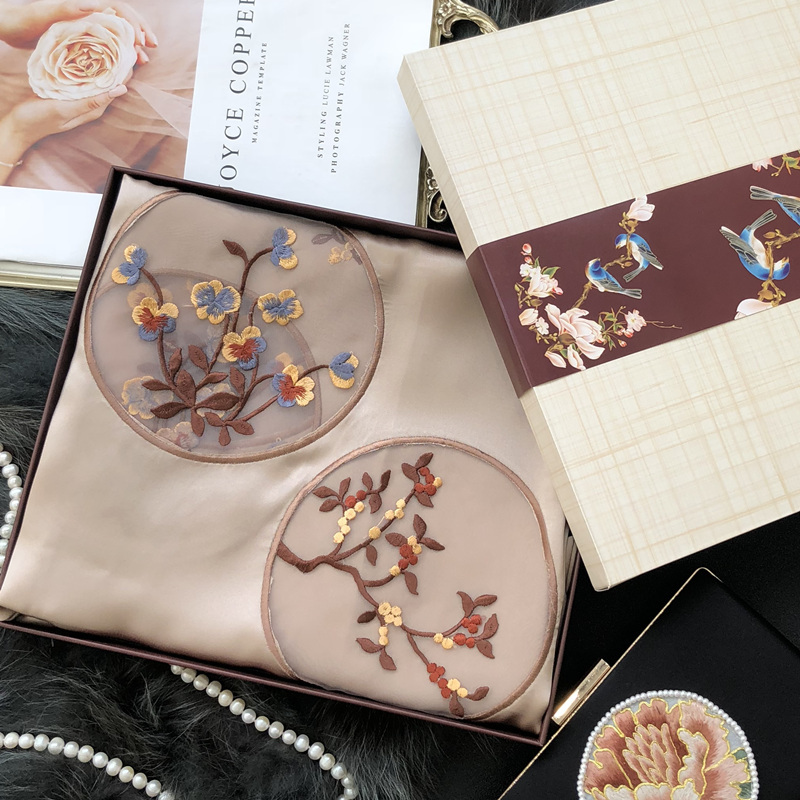Suzhou Hollow Embroidered Real Lady Fashion Elegant Shawl Pashmina Gift Wrap Natural 100% Silk Women Scarf
Suzhou Hollow Embroidered Real Lady Fashion Elegant Shawl Pashmina Gift Wrap Natural 100% Silk Women Scarf