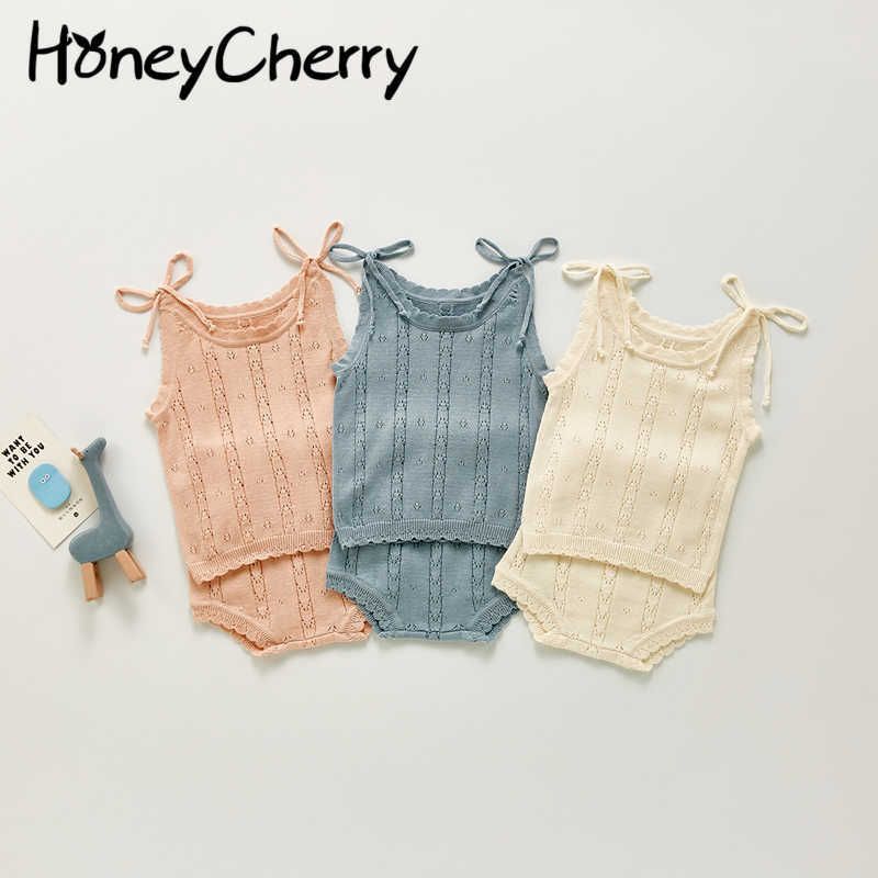 summer girl baby hollow knit sling suit shorts binding vest cute two sets toddler girl clothes 210701, Ivory
summer girl baby hollow knit sling suit shorts binding vest cute two sets toddler girl clothes 210701, Ivory