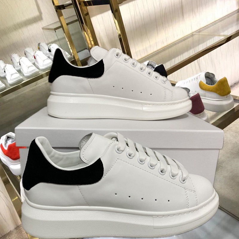 Mens Dress Shoes Mquen Fashion Designer Sneakers Triple White Black Leather Increase Bottoms Shoes Chunky Sole Lace up Wedding Jogging Walki
Mens Dress Shoes Mquen Fashion Designer Sneakers Triple White Black Leather Increase Bottoms Shoes Chunky Sole Lace up Wedding Jogging Walki