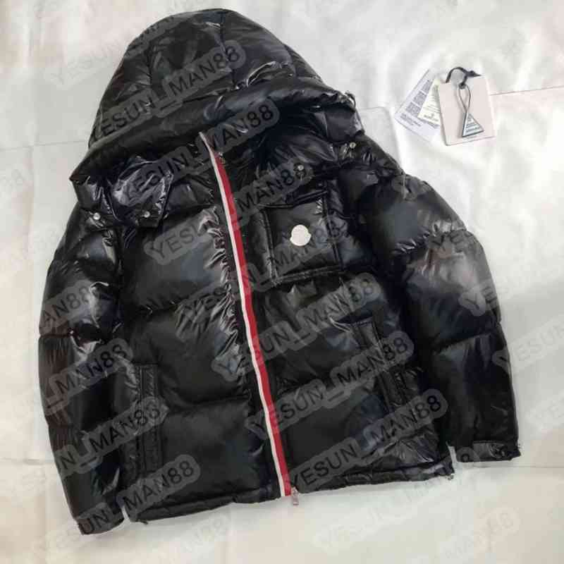 Designer Luxury Monclair Classic Winter Men Jackets Women Down Fashion Hat Pattern Print Coats Outdoor Warm Casual Coat Outwear Parkas -5XL, Black
Designer Luxury Monclair Classic Winter Men Jackets Women Down Fashion Hat Pattern Print Coats Outdoor Warm Casual Coat Outwear Parkas -5XL, Black