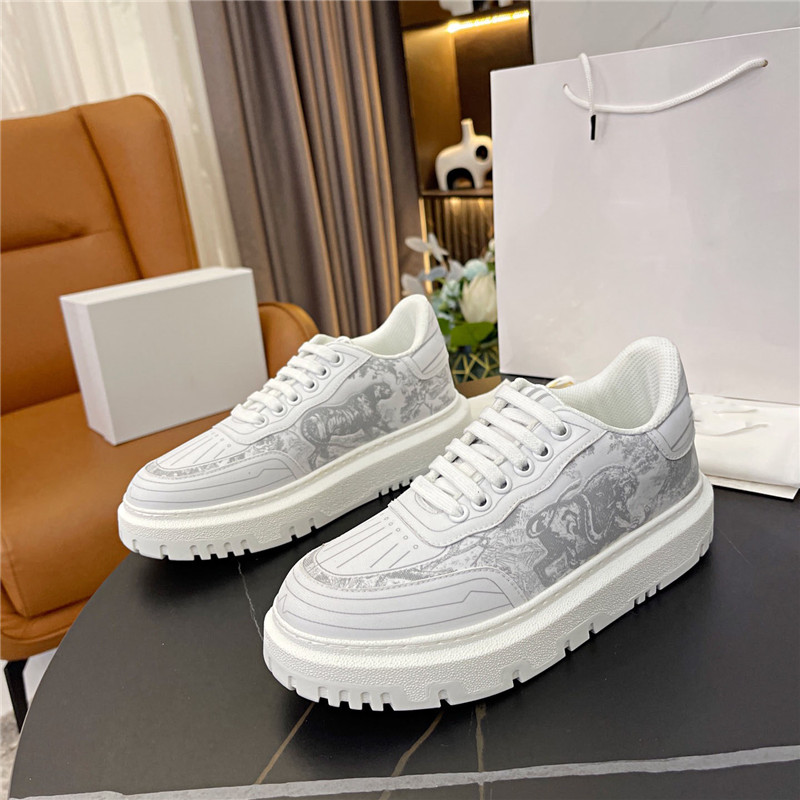 Brand Women Shoes Printing Walk Sneakers Low Top Platform Trainers Fashion White Flat Sneaker Embroidery Canvas Shoe Size 35-41, Black
Brand Women Shoes Printing Walk Sneakers Low Top Platform Trainers Fashion White Flat Sneaker Embroidery Canvas Shoe Size 35-41, Black
