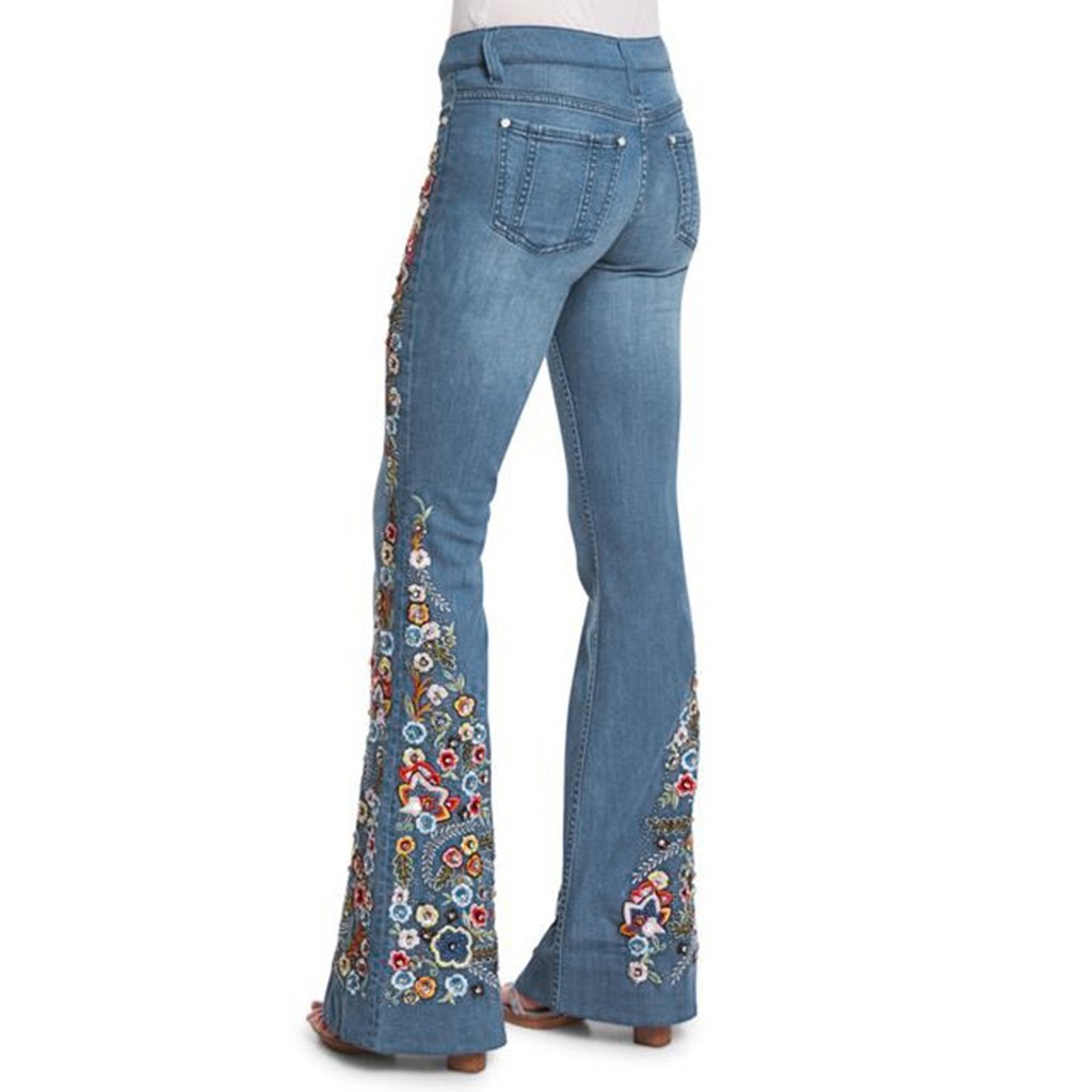 Women Embroidery Flowers Destoryed Flare Jeans Button Waist Bell Bottom Denim Pants Autumn Winter Pants Trousers 210222