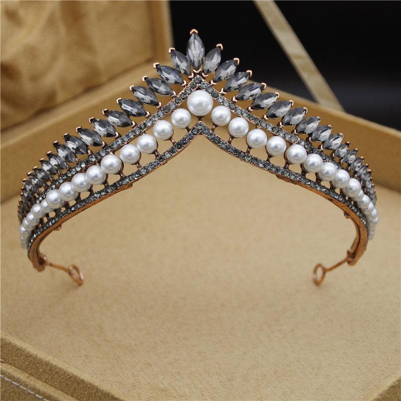 Hair Clips & Barrettes Vintage Baroque Wedding Crown Gorgeous Crystal Pearls Headbands For Queen Bridal Tiaras Jewelry Accessories, Golden;silver
Hair Clips & Barrettes Vintage Baroque Wedding Crown Gorgeous Crystal Pearls Headbands For Queen Bridal Tiaras Jewelry Accessories, Golden;silver