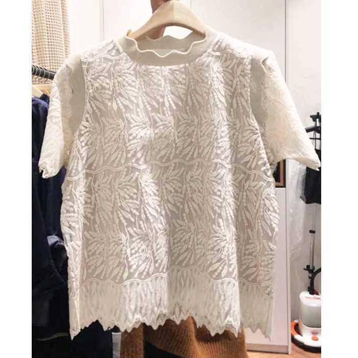 Spring Summer Fashion Lace Embroidered Petals Short-sleeved O Neck Solid Women Tops 210615Z