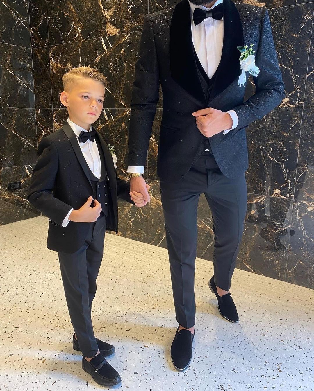 Black Sequined Mens Formal Suits Dinner Tuxedos Groomsmen For Wedding Party Evening Suit Wear (Jacket+Vest+Pant)