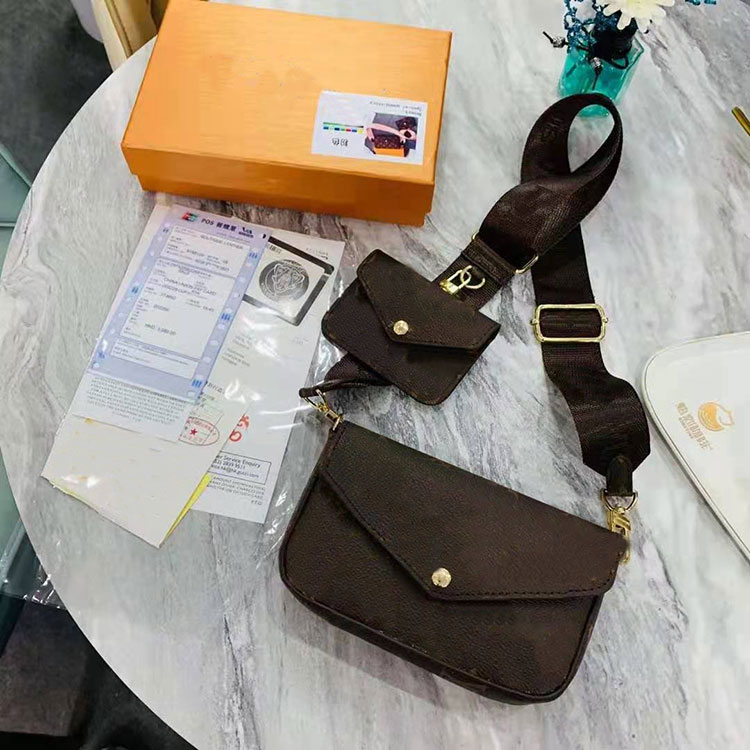 Famous designer leather messenger bag man and woman brand letter printing shoulder bags handbag purse with box
Famous designer leather messenger bag man and woman brand letter printing shoulder bags handbag purse with box