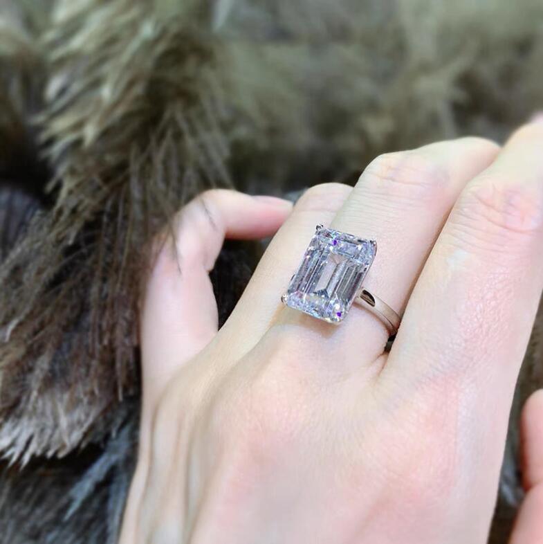 Ins Top Sell Wedding Rings Simple Fashion Jewelry 925 Sterling Silver Emerald Cut Large White Topaz CZ Diamond Party Women Open Adjustable Ring For Lo
