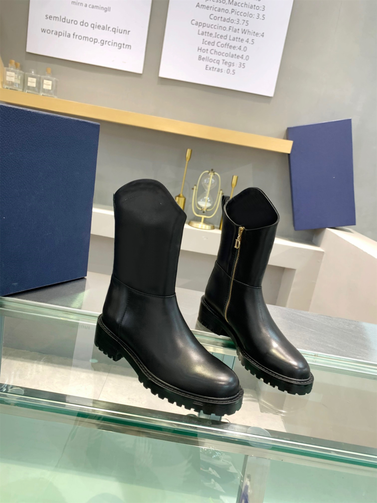 2021 Fashion color matching round head women long Boots female casual wild non slip leather boot Cowboy, Black
2021 Fashion color matching round head women long Boots female casual wild non slip leather boot Cowboy, Black