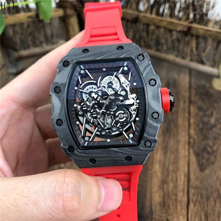 Wristwatches Blue Red Rubber Men Watch Sapphire Glass Back Automatic Mechanical Carbon Fiber Skeleton Dial Watches 
Wristwatches Blue Red Rubber Men Watch Sapphire Glass Back Automatic Mechanical Carbon Fiber Skeleton Dial Watches