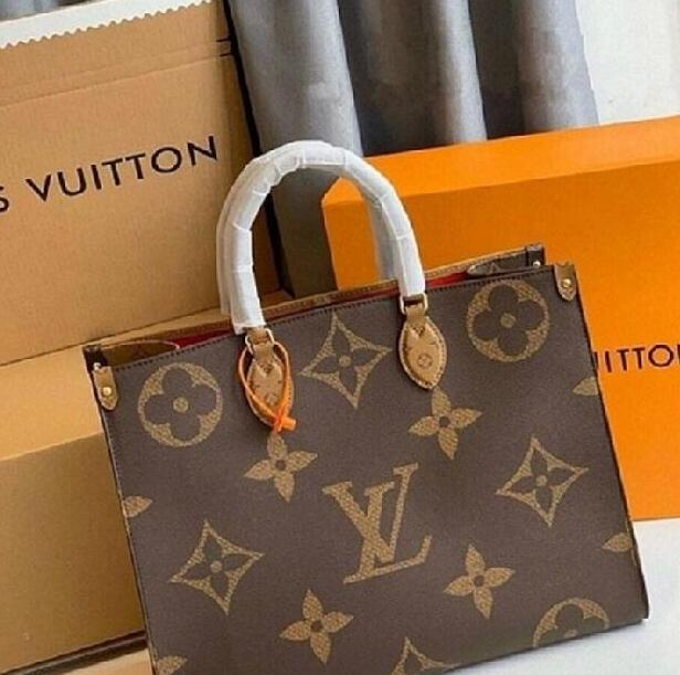 LV LOUIS VITTON Designers Handbag High Quality Ladies Chain Shoulder Bag Leather Diamond Luxurys Evening Bags Cross body
LV LOUIS VITTON Designers Handbag High Quality Ladies Chain Shoulder Bag Leather Diamond Luxurys Evening Bags Cross body