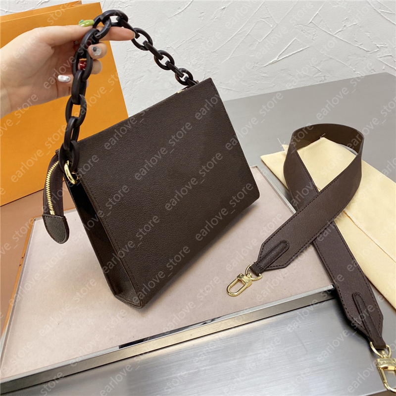 Womens Pochette Mens Crossbody Bag Women Cross Body Bags Men Fashion Chain Strap Handbags Purses Classic Flower Letter Print 210306V
Womens Pochette Mens Crossbody Bag Women Cross Body Bags Men Fashion Chain Strap Handbags Purses Classic Flower Letter Print 210306V