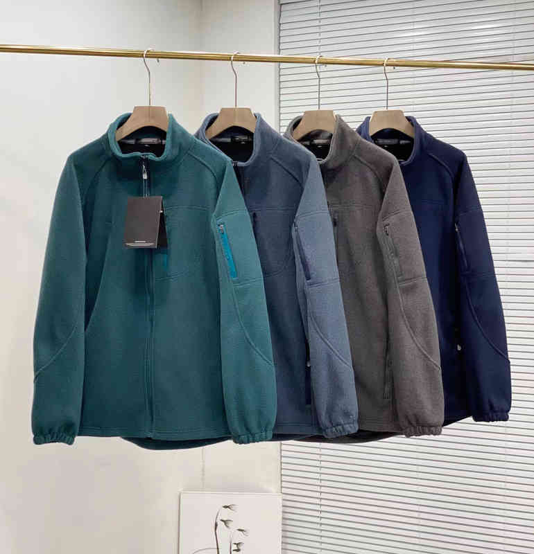 12061 hot Selling ARC Men's Winter Warm Fleece Tactical Jacket Outdoor Sports Fashion Soft Shell Hiking Military TERYX 112#
12061 hot Selling ARC Men's Winter Warm Fleece Tactical Jacket Outdoor Sports Fashion Soft Shell Hiking Military TERYX 112#