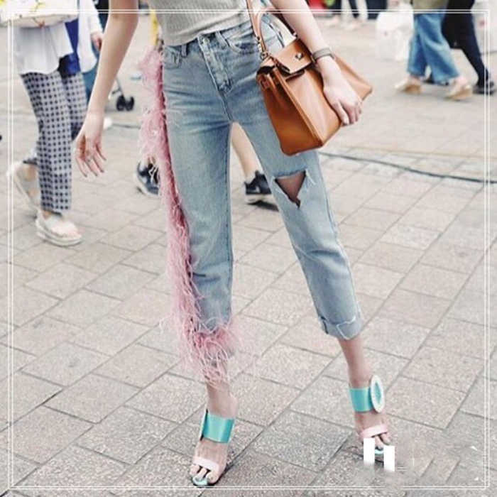 LANMREM Fashion Women High Waist Broken Tassels Fur Patchwork Washted Jeans Female Pants WH61705L Street 210809