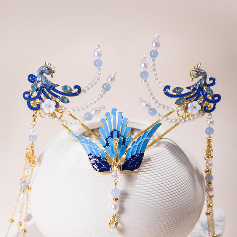 Hair Clips & Barrettes Chinese Hanfu Headdress Blue Peacock Hairpin Crown Antique Tassel, Golden;silver
Hair Clips & Barrettes Chinese Hanfu Headdress Blue Peacock Hairpin Crown Antique Tassel, Golden;silver