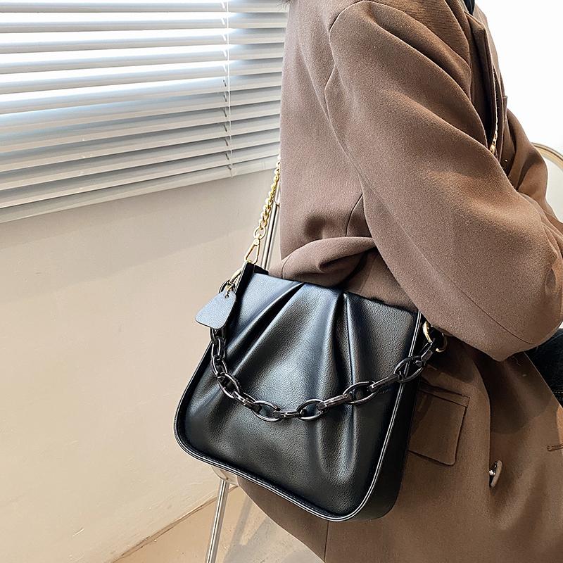 Casual Women Pu Leather Chain Handbags Fashion Ladies Small Crossbody Bags for Women Designer Female Shoulder Messenger Bags New, Beige
Casual Women Pu Leather Chain Handbags Fashion Ladies Small Crossbody Bags for Women Designer Female Shoulder Messenger Bags New, Beige