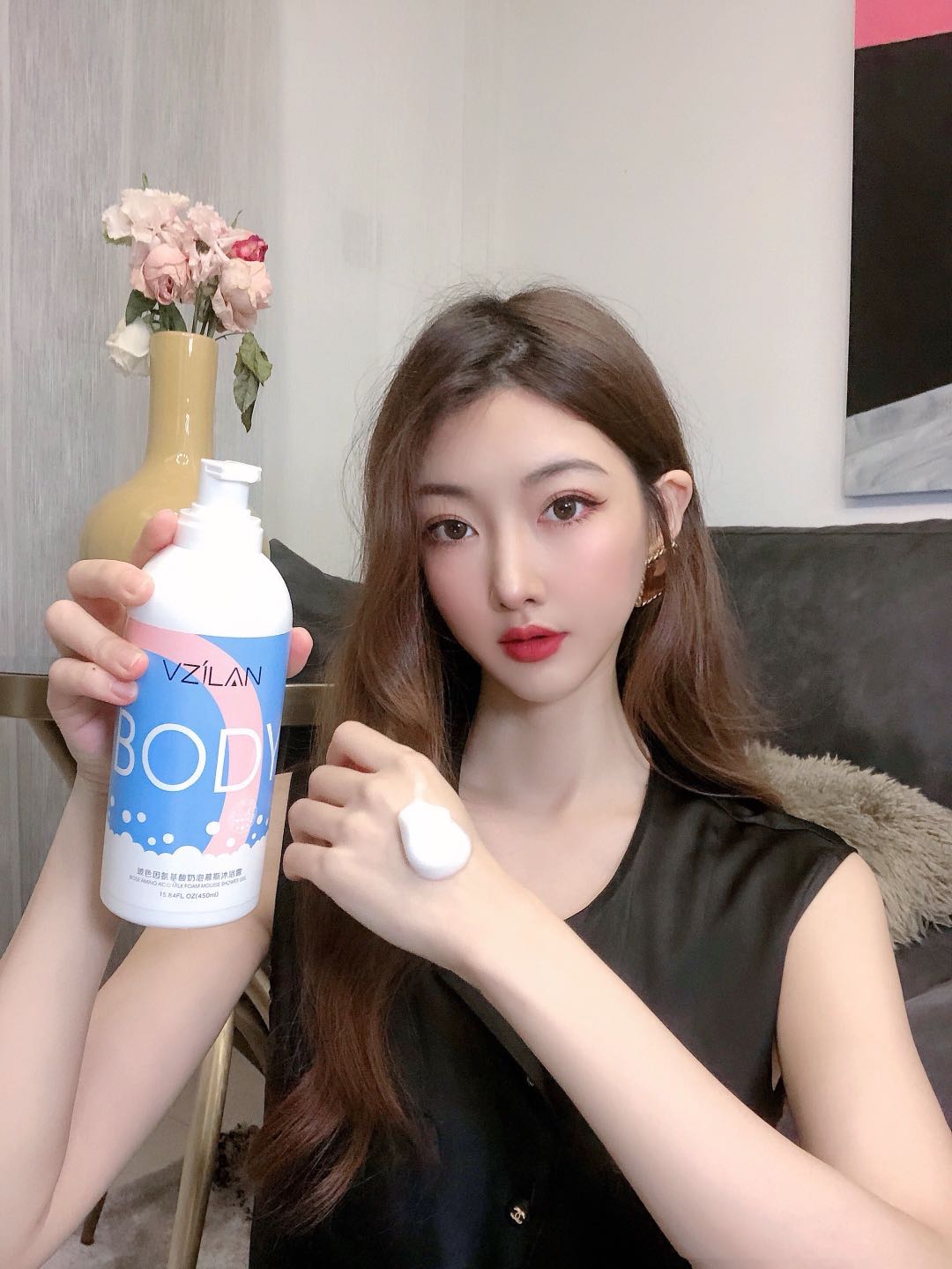 Body Wash Pacifier Gels Amino acid mousse shower gel Fashionable Plastic Bath Ladies Bubble
Body Wash Pacifier Gels Amino acid mousse shower gel Fashionable Plastic Bath Ladies Bubble