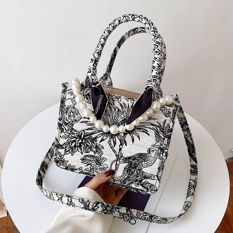 Women's Shoulder Bag Luxury Brand Totes Bag Large Capacity Canvas Women Handbag Fashion Cotton Clutches High Quality Bolsa K726, Small black
Women's Shoulder Bag Luxury Brand Totes Bag Large Capacity Canvas Women Handbag Fashion Cotton Clutches High Quality Bolsa K726, Small black
