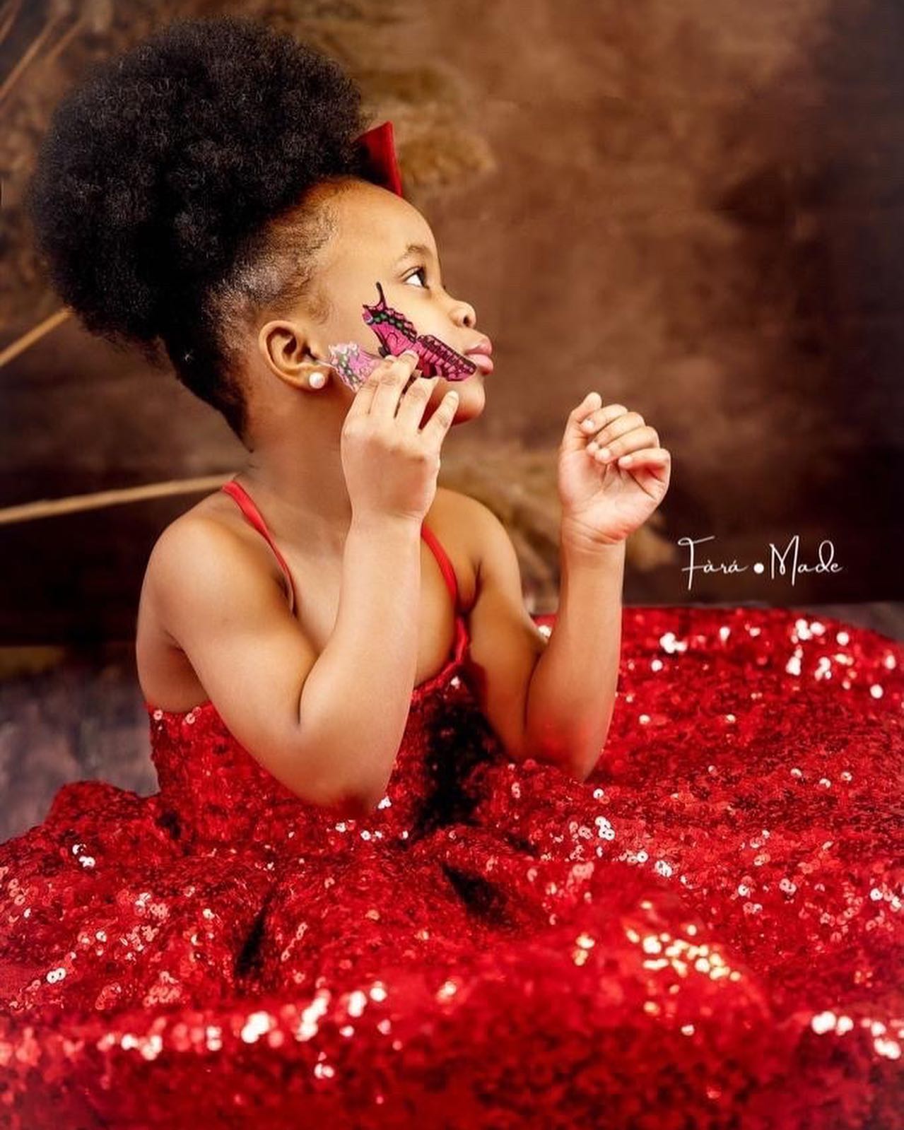 Red Sparkly 2021 Flower Girl Dresses Spaghetti Sequined Little Girl Wedding Dresses Cheap Communion Pageant Dresses Gowns ZJ735