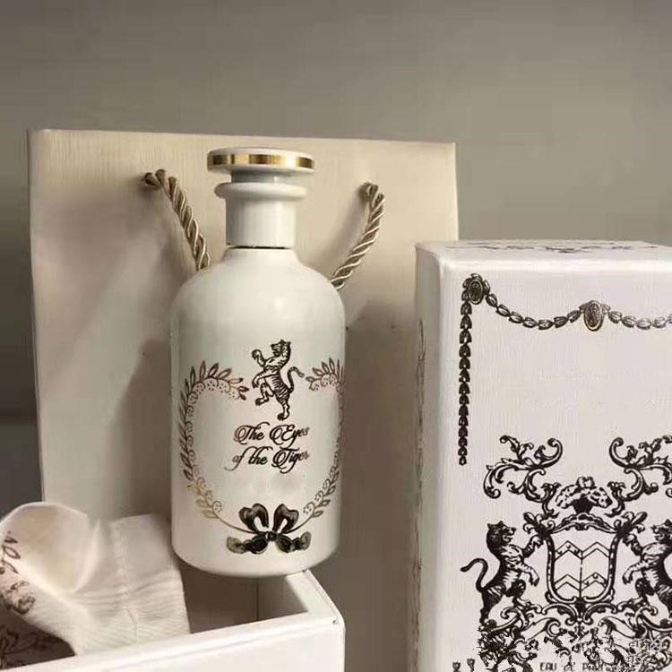 High-End Perfume for Women The Alchemist's Garden Winter's Spring Spray 100ml EAU DE PARFUM Fruity Aroma High Quality Long lasting Smell
High-End Perfume for Women The Alchemist's Garden Winter's Spring Spray 100ml EAU DE PARFUM Fruity Aroma High Quality Long lasting Smell