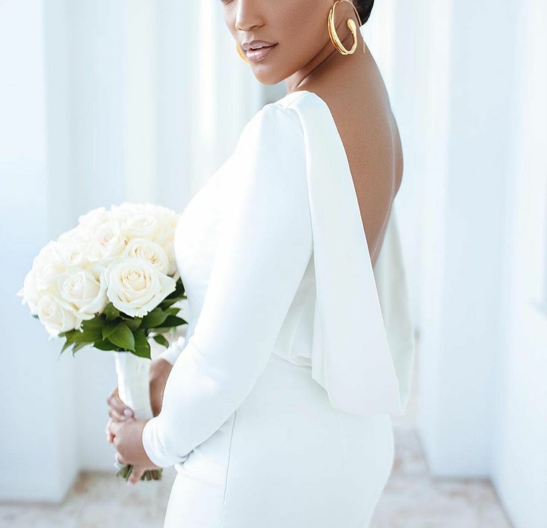 Vintage Long Sleeve Satin Wedding Dresses Mermaid Bridal Gowns Sweep Train Open Back Backless Ivory Brautkleid Robes de Soirée for Women