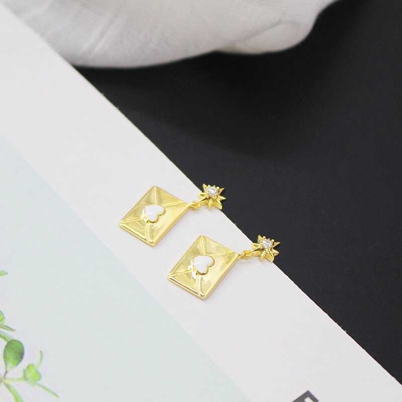 HEF jewelry original envelope Earrings female personality wind net red Earrings 925 Silver
HEF jewelry original envelope Earrings female personality wind net red Earrings 925 Silver