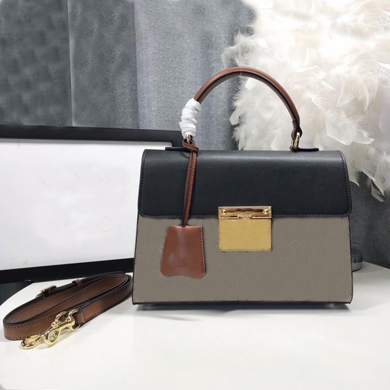 Ladies luxury shoulder bag high quality printed canvas handbags fashion keychain switch design casual business brand briefcase
Ladies luxury shoulder bag high quality printed canvas handbags fashion keychain switch design casual business brand briefcase