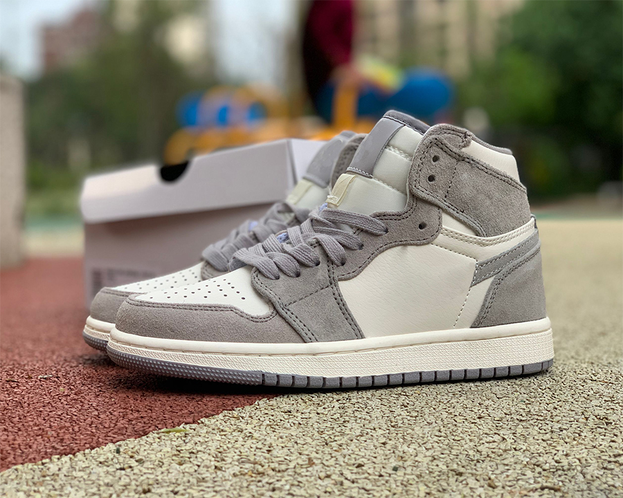 Authentic Jumpman 1s High Premium Basketball Shoes Pale Ivory Women Men Sports Sneakers Top Quality Trainers With Box, #1
Authentic Jumpman 1s High Premium Basketball Shoes Pale Ivory Women Men Sports Sneakers Top Quality Trainers With Box, #1