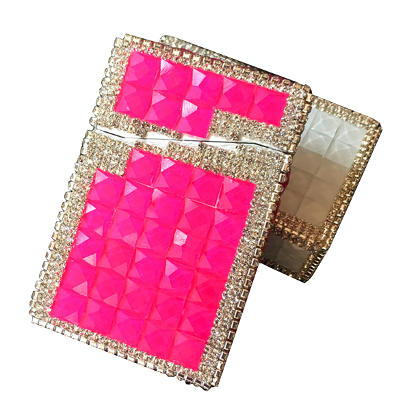 84mm Cigarette Handmade Sticky Rhinestones Meta Cigarettes Case Box With USB Chargeabe ighter And No ighter For Women
84mm Cigarette Handmade Sticky Rhinestones Meta Cigarettes Case Box With USB Chargeabe ighter And No ighter For Women