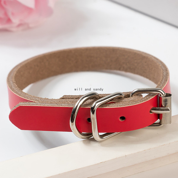 Leather Dog Adjustable Collar Pin Buckle Dog Collars Neck Lace Pet Dog Supplies Red Pink Blue
Leather Dog Adjustable Collar Pin Buckle Dog Collars Neck Lace Pet Dog Supplies Red Pink Blue
