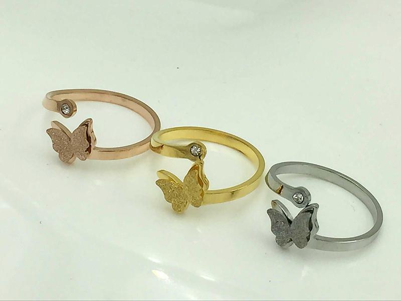 Wedding Rings Fashion Brand Rose Gold Color Stainless Steel Crystal Love Butterfly Finger Ring Women Gift
Wedding Rings Fashion Brand Rose Gold Color Stainless Steel Crystal Love Butterfly Finger Ring Women Gift