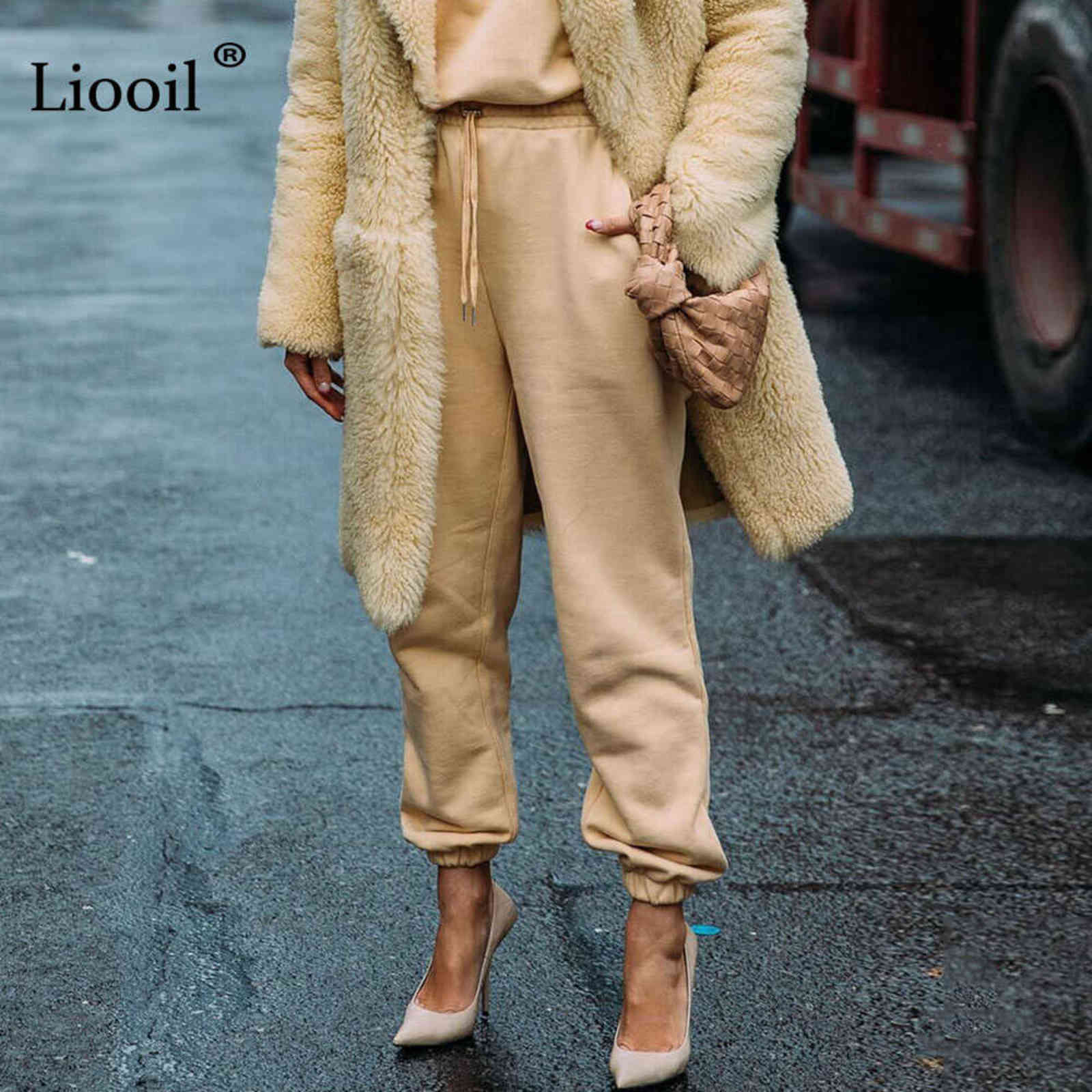 White Fleece Baggy Sweat Pants Women Autumn Winter Sexy High Waist Trousers With Pocket Streetwear Thick Joggers Sweatpants 211115