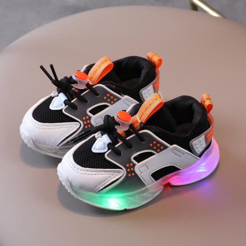 Athletic & Outdoor Baby Girl Shoes With Light Children Kids Girls Sneakers Bling Led Luminous Sport Casual Pour #40, Black
Athletic & Outdoor Baby Girl Shoes With Light Children Kids Girls Sneakers Bling Led Luminous Sport Casual Pour #40, Black