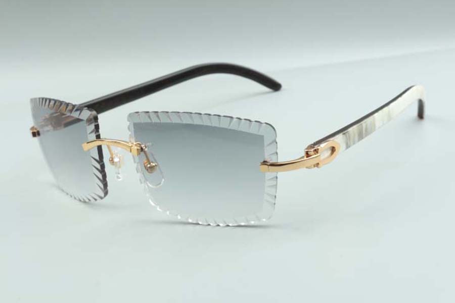 2021 Newest style Direct sales top-quality cutting lens sunglasses 3524021, natural hybrid buffalo horns temples, size: 58-18-140mm
2021 Newest style Direct sales top-quality cutting lens sunglasses 3524021, natural hybrid buffalo horns temples, size: 58-18-140mm