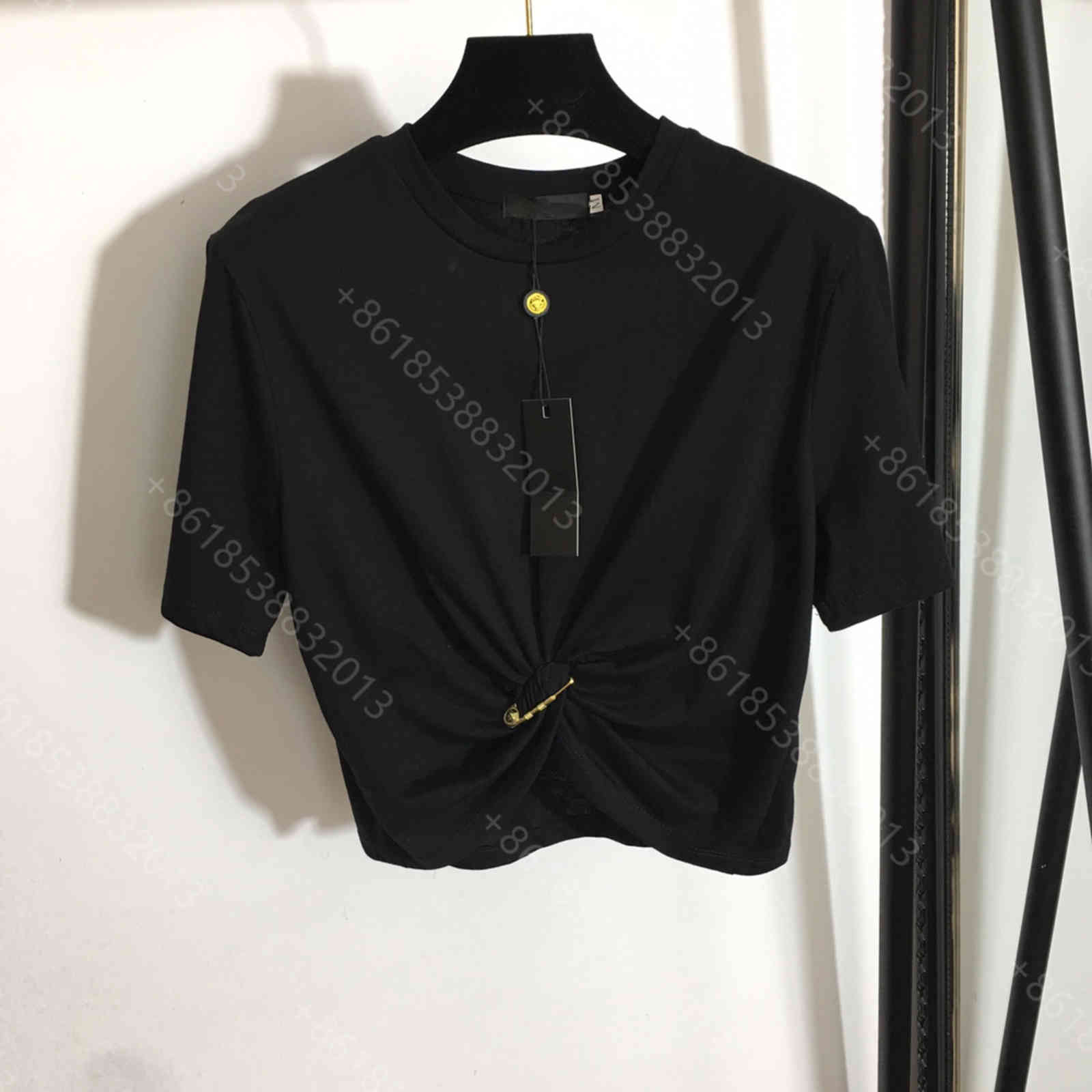 21ss designer clothes women cotton T shirt short slim slimming pure color simple short-sleeved t-shirt graphic pack pullover metal knot decoration album sweater, Supplementary price difference
21ss designer clothes women cotton T shirt short slim slimming pure color simple short-sleeved t-shirt graphic pack pullover metal knot decoration album sweater, Supplementary price difference