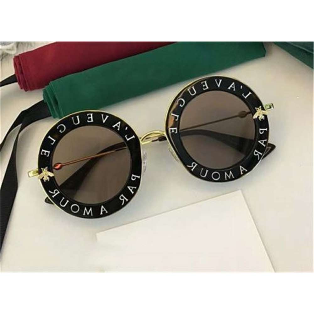 Shield Brand Womens hot Frames New Metal Fashion 0113 Frame Sunglasses L'Aveugle Par Amour Black Gold
Shield Brand Womens hot Frames New Metal Fashion 0113 Frame Sunglasses L'Aveugle Par Amour Black Gold