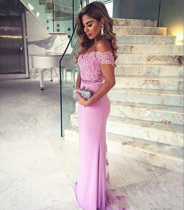 2021 Off Shoulder Prom Dresses For Satin Lace Beaded Mermaid Formal Party Gowns With Buttons Prom Dresses, Light yellow
2021 Off Shoulder Prom Dresses For Satin Lace Beaded Mermaid Formal Party Gowns With Buttons Prom Dresses, Light yellow