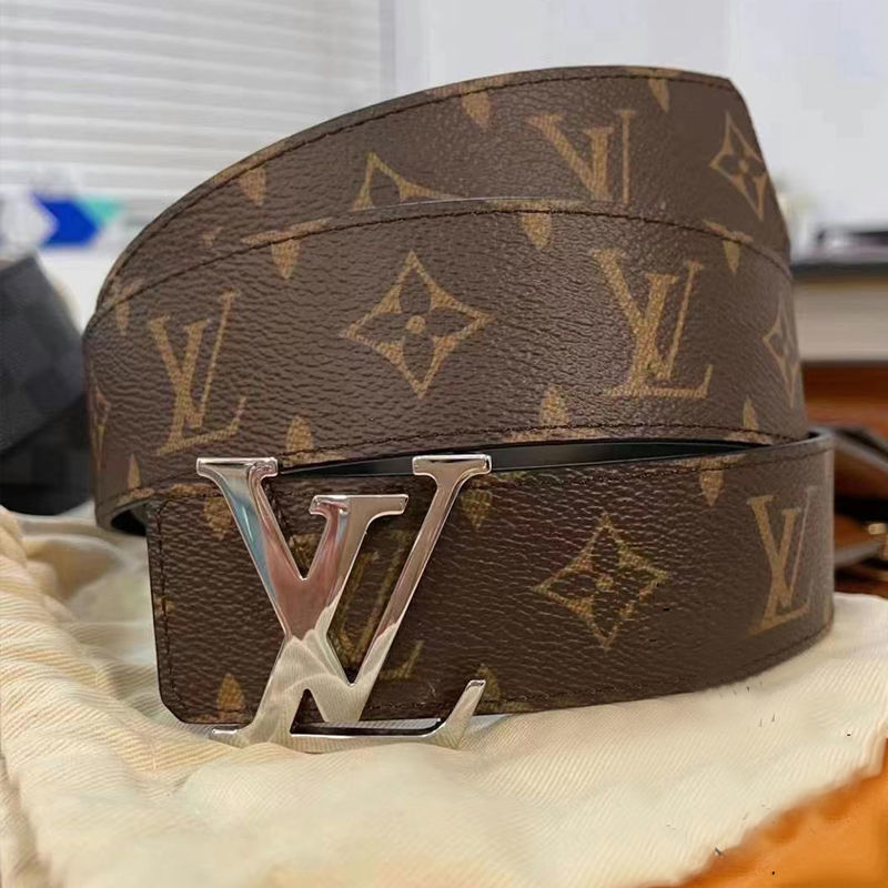 2022 Louis Vuitton Mens Designer Belts for men women Genuine Leather ladies jeans belt pin buckle casual strap wholesale cinturones, Nobox
2022 Louis Vuitton Mens Designer Belts for men women Genuine Leather ladies jeans belt pin buckle casual strap wholesale cinturones, Nobox